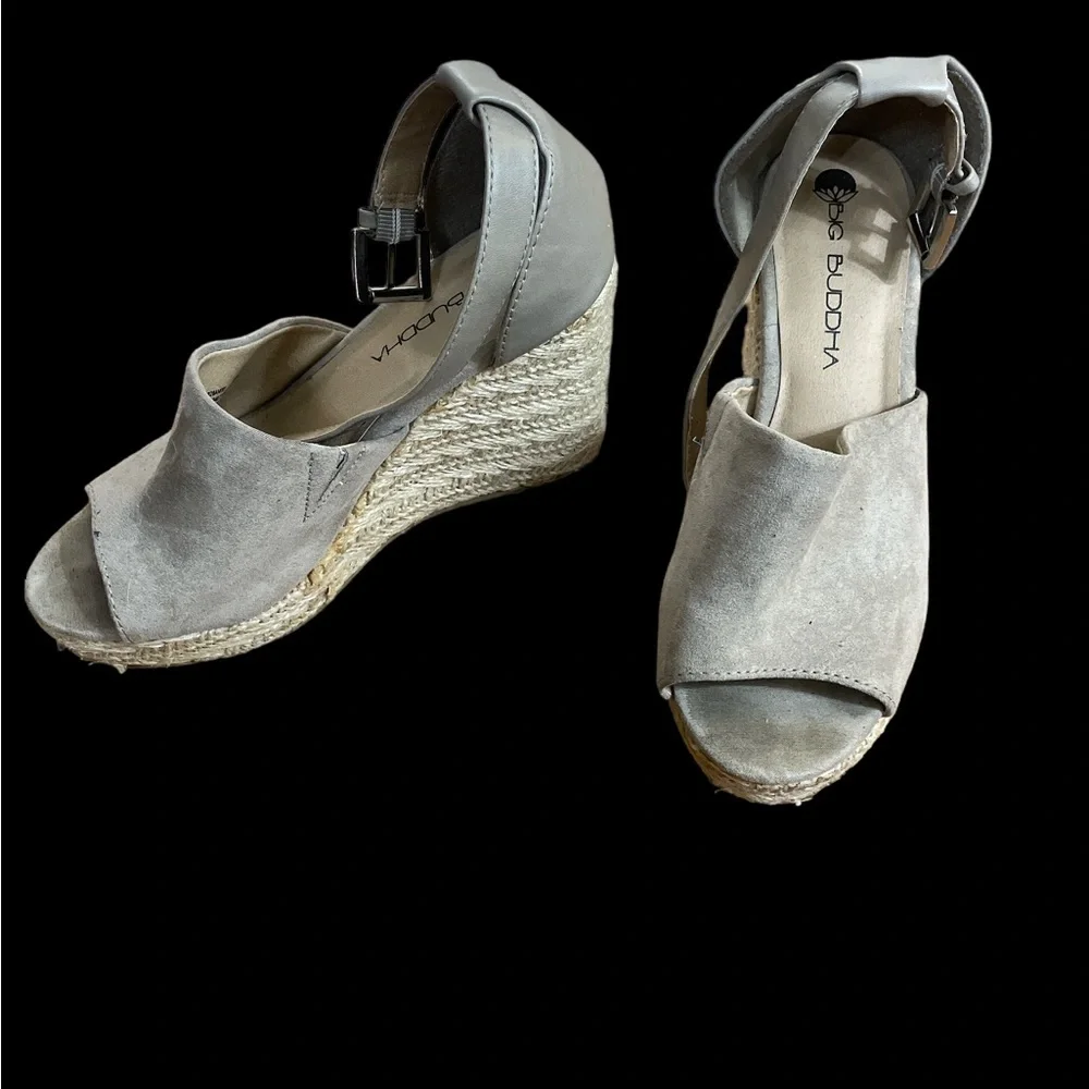 Big Buddha taupe suede raffia straw ankle strap fall boho wedges 6.5